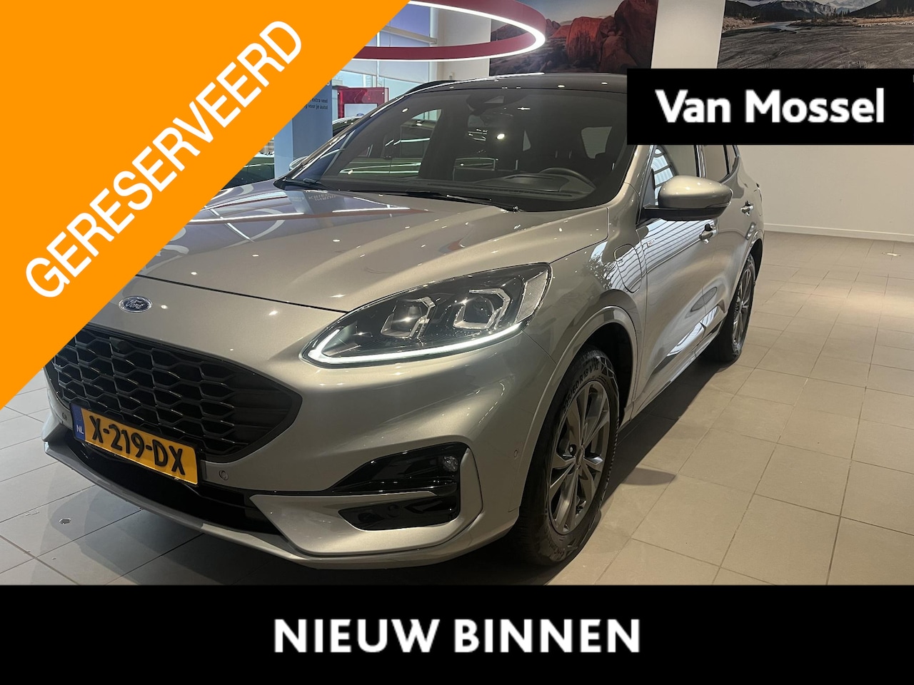 Ford Kuga - 2.5 PHEV ST-Line X | Pano Dak | Winter Pack | 18 Weg Verstelbare Stoelen | B&O | Adaptieve - AutoWereld.nl
