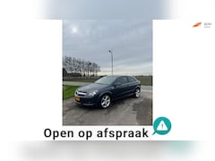 Opel Astra GTC - 1.6 Temptation Airco, Cruisecontrol, Trekhaak