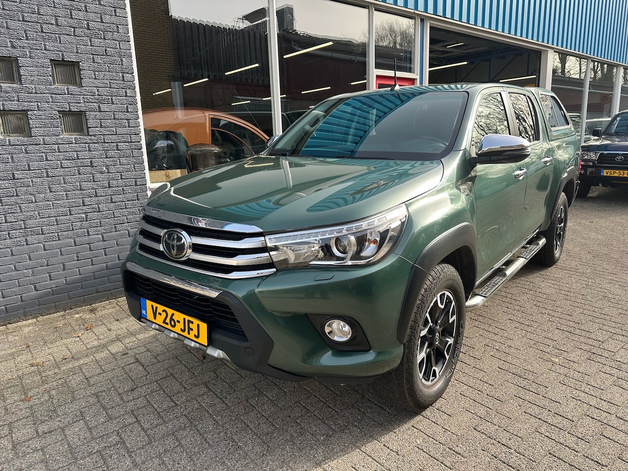 Toyota HiLux - 2.4 D-4D-F DC Exec. - AutoWereld.nl