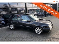 Volkswagen Golf - 2.8 VR6, Leder, Schuifdak, Airco, Stoelverwarming, Elek pakket