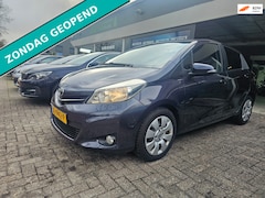 Toyota Yaris - 1.3 VVT-i Aspiration | 2E EIGENAAR | 12MND GARANTIE | CAMERA | AIRCO | ELEC RAMEN |
