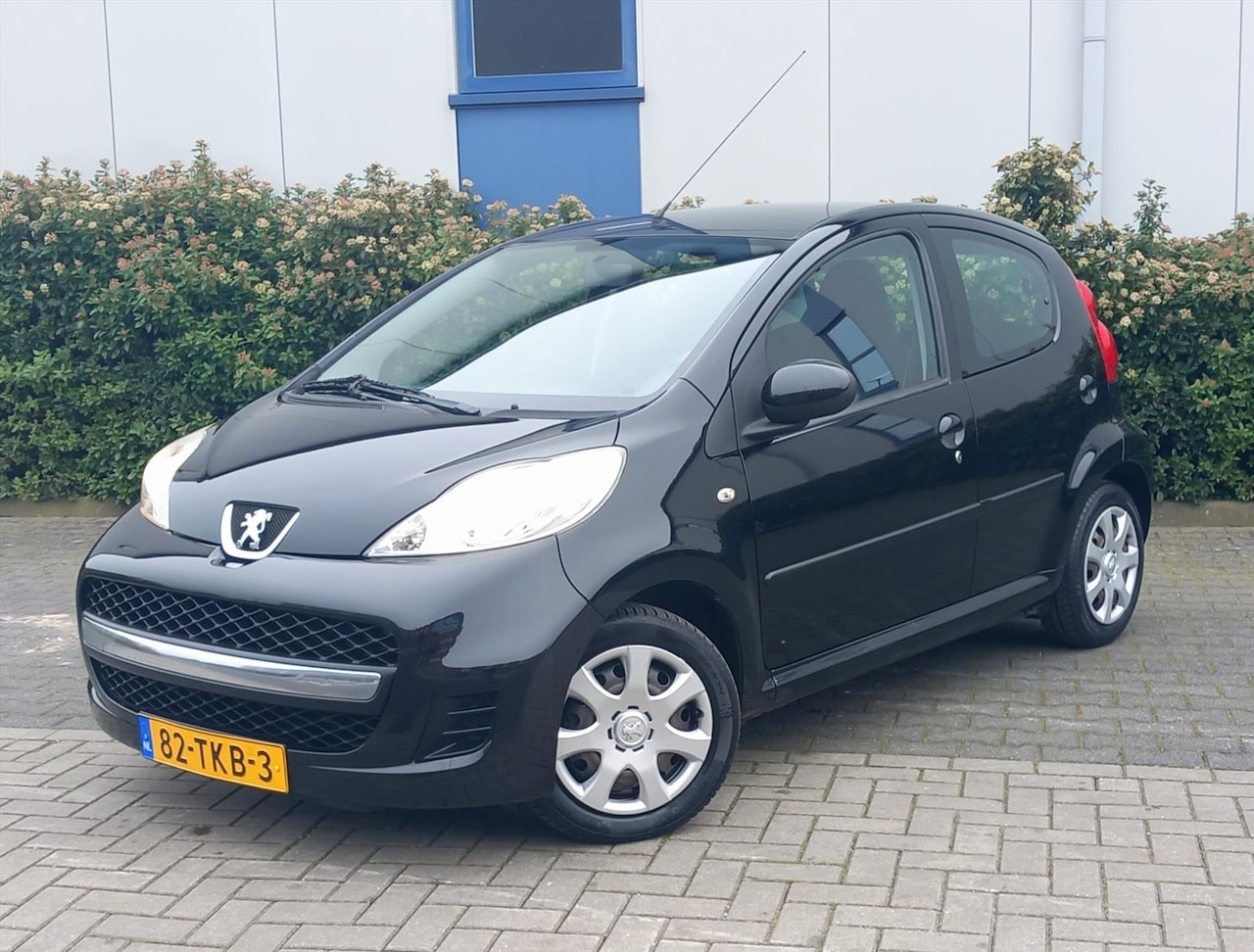 Peugeot 107 - 1.0 12V 68PK 5D XS Airco - AutoWereld.nl