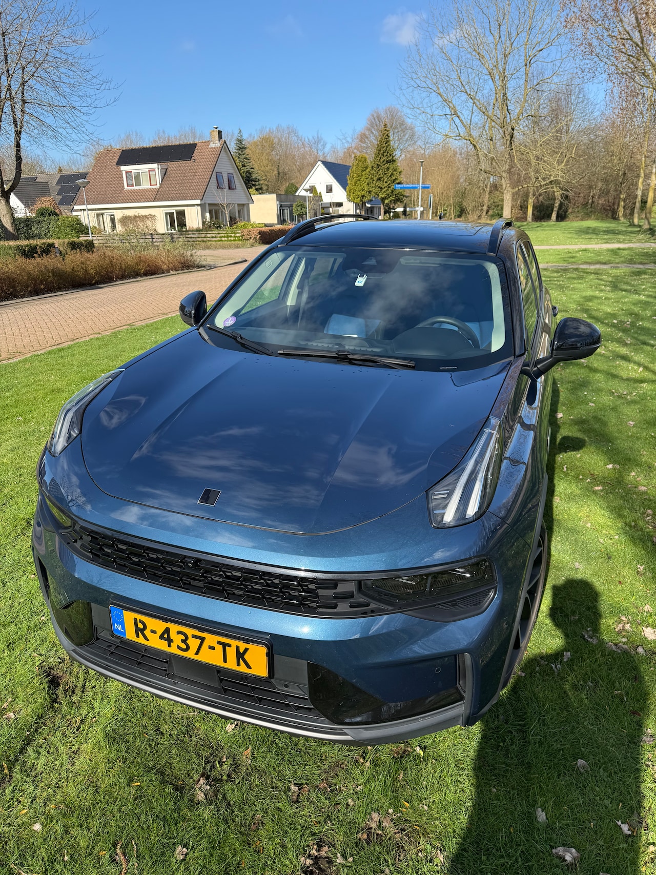 LYNK&CO LYNK & CO 01