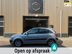 Kia Rio - 1.4 X-pect Airco Lm Velgen