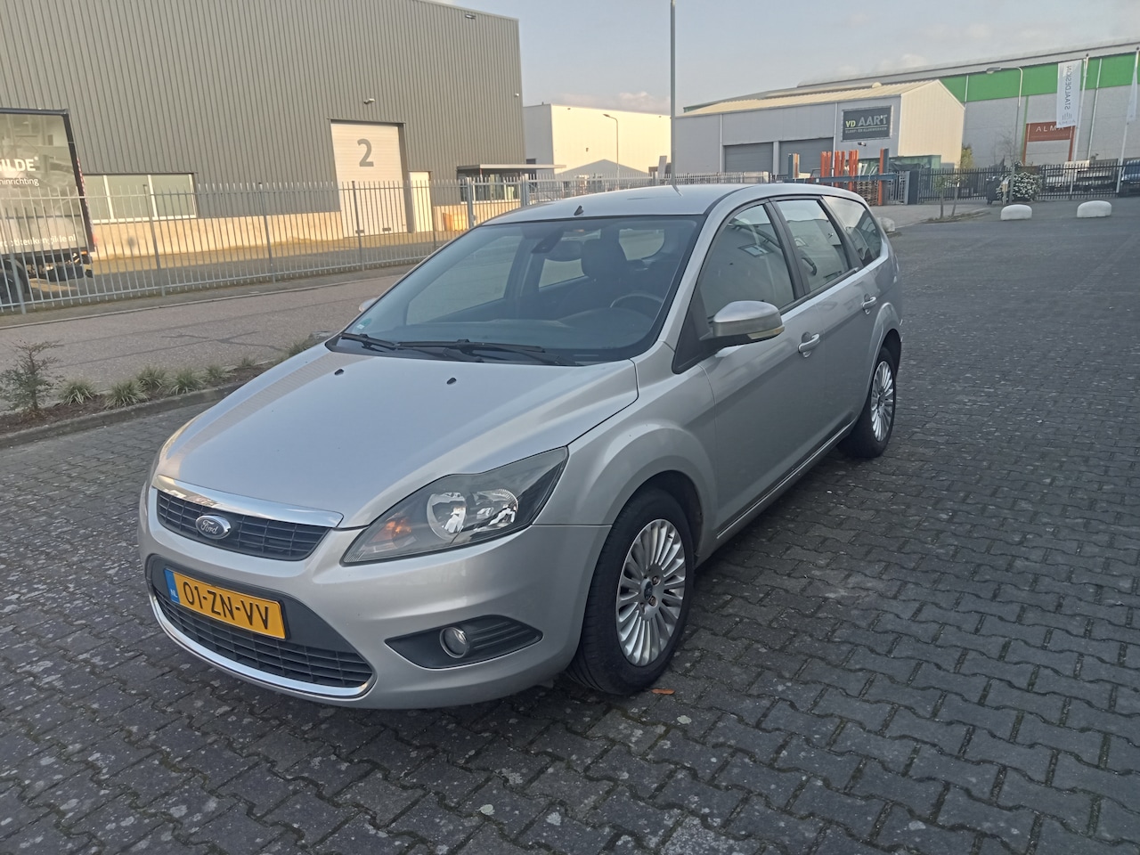 Ford Focus Wagon - 1.6 Titanium Clima Trekhaak 2008 - AutoWereld.nl