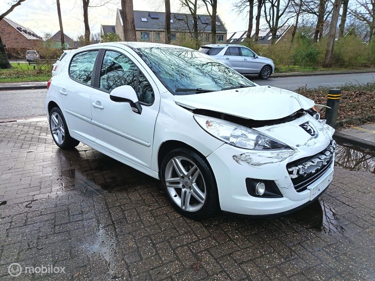 Peugeot 207 - 1.4 Acces Lite NAP//SCHROEFSCHADE - AutoWereld.nl