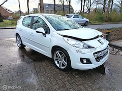 Peugeot 207 - 1.4 Acces Lite NAP//SCHROEFSCHADE