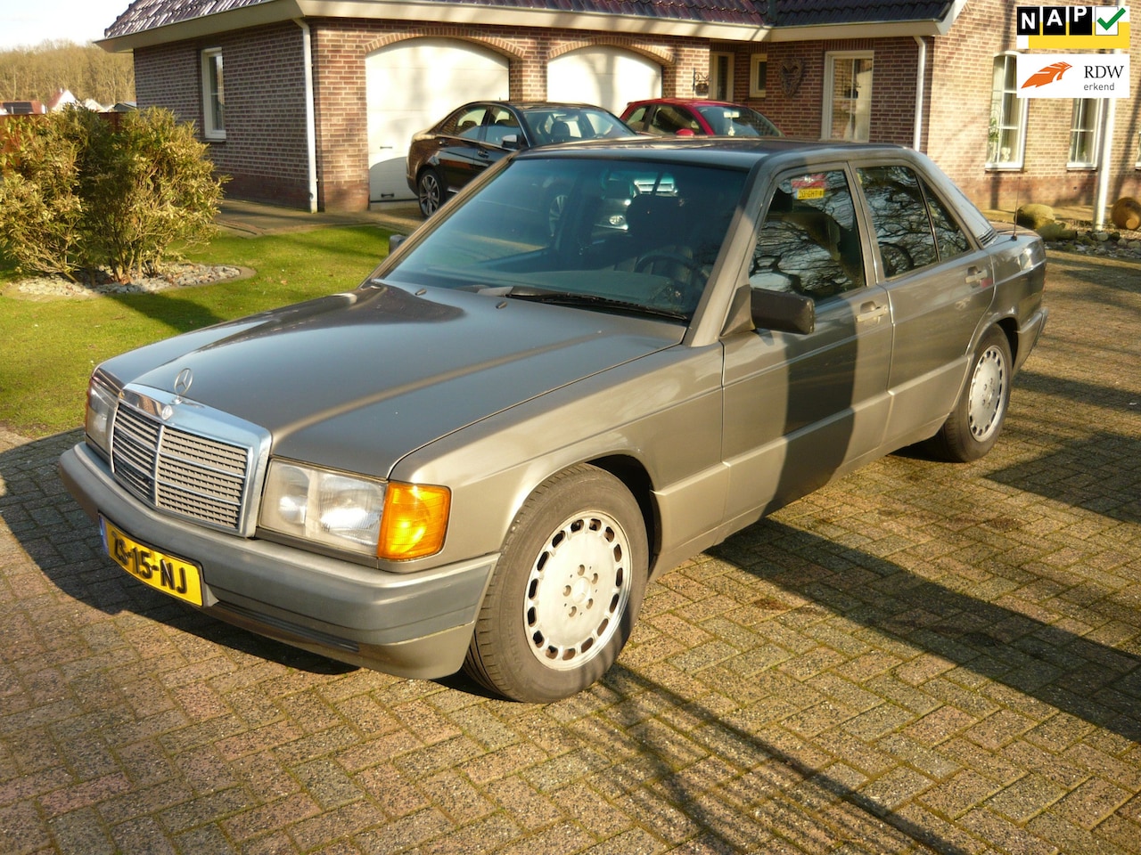 Mercedes-Benz 190-serie - 1.8 E Basic 1.8 E Basic - AutoWereld.nl