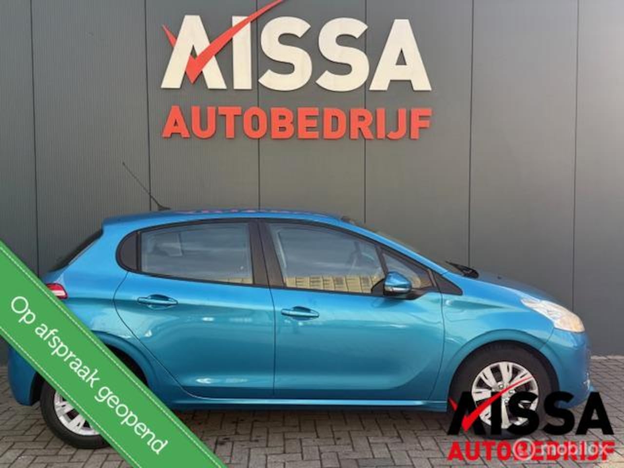 Peugeot 208 - 1.2 VTi Blue Lease Executive 5-Drs-Navi-Airco-Cruise-Pdc-Elek. pakket-Isof - AutoWereld.nl