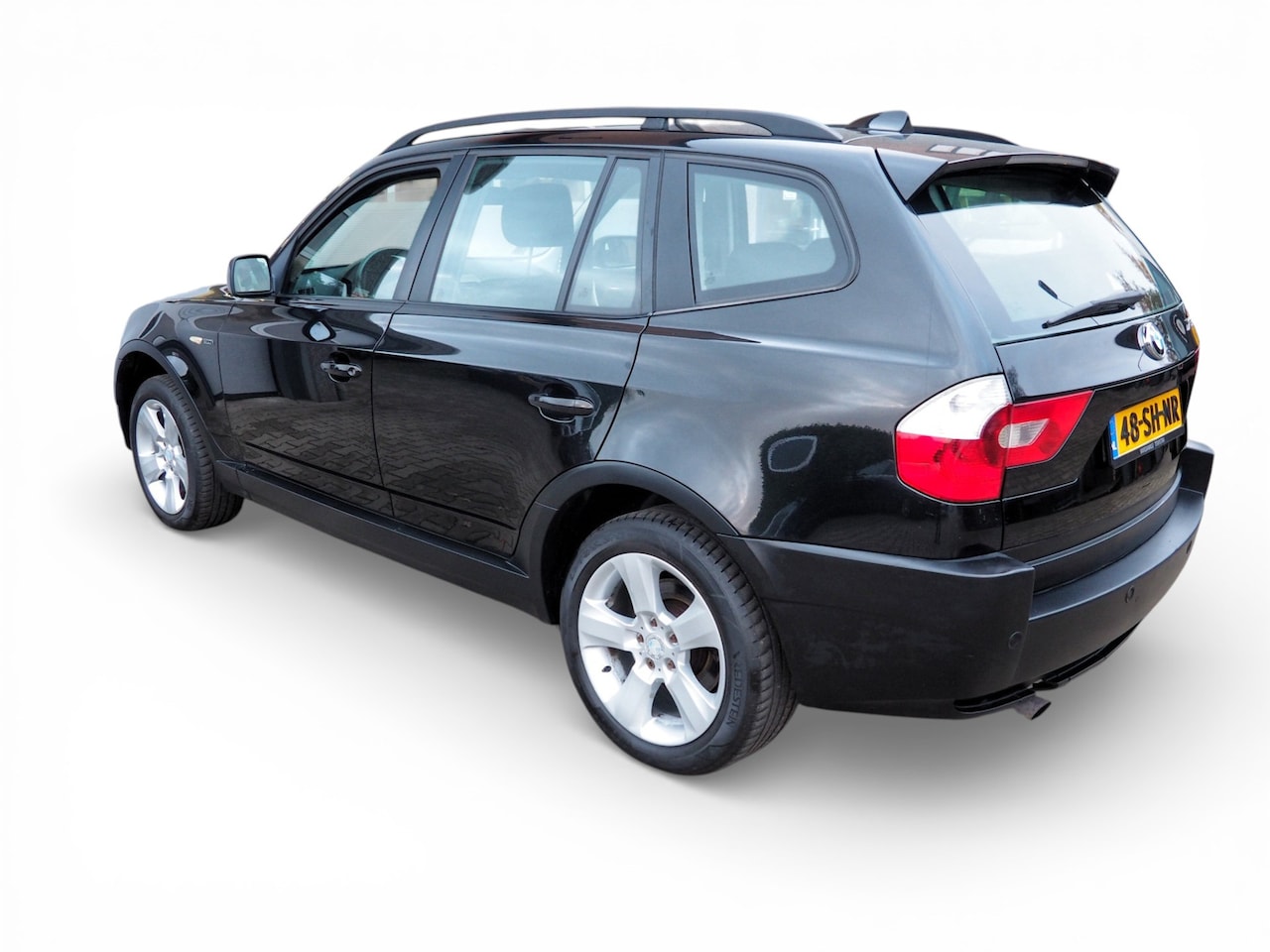 BMW X3 - 2.0i Introduction CLIMA CRUISE PARKEER S. NAVI