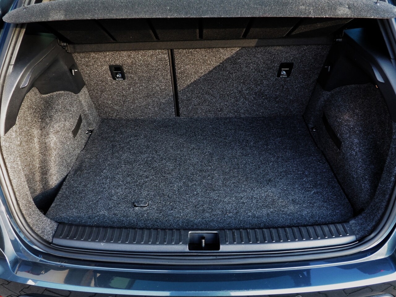 SEAT Arona - FR 1.0 TGI Business Intense LUXE! NAVI STOELVERW. CAMERA.