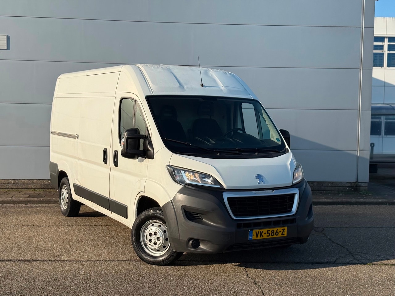 Peugeot Boxer - 330 2.2 HDI L2H2 Profit+ (bj 2014) AC|NAVI|PDC|3-PERSOONS - AutoWereld.nl