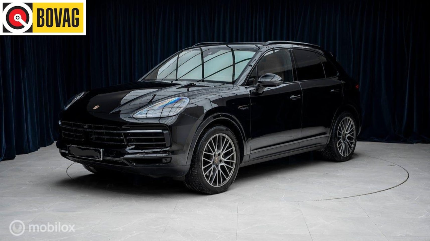 Porsche Cayenne - 3.0 E-Hybrid Platinum Ed, Bose, luchtvering - AutoWereld.nl