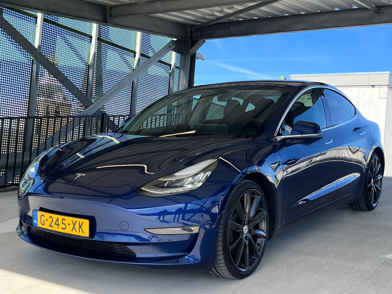 Tesla Model 3 - 75D Performance AWD | NAP | Fabrieksgarantie | 20" | Deep Blue Metallic - AutoWereld.nl