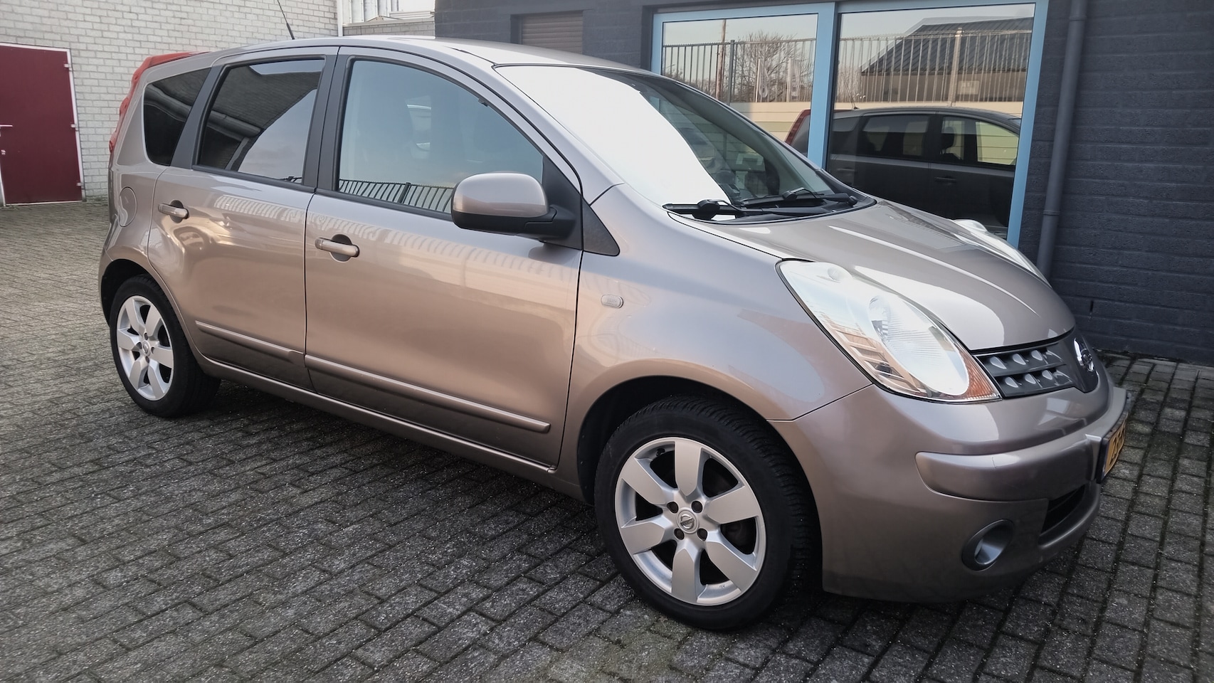 Nissan Note - 1.6 Acenta - AutoWereld.nl
