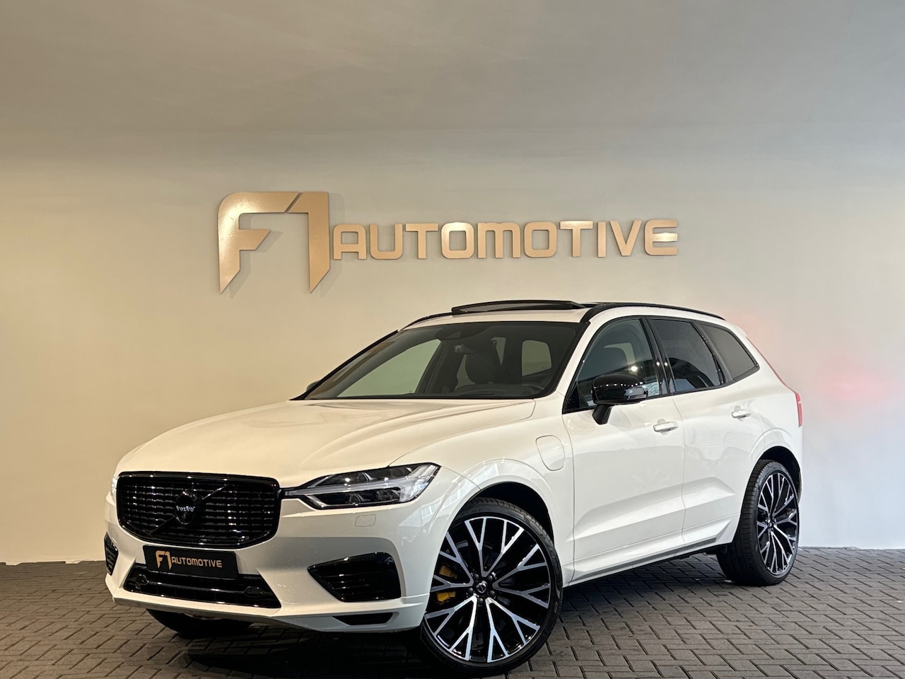 Volvo XC60 - 2.0 Recharge T6 AWD Inscription Pano|Memory|H/K - AutoWereld.nl