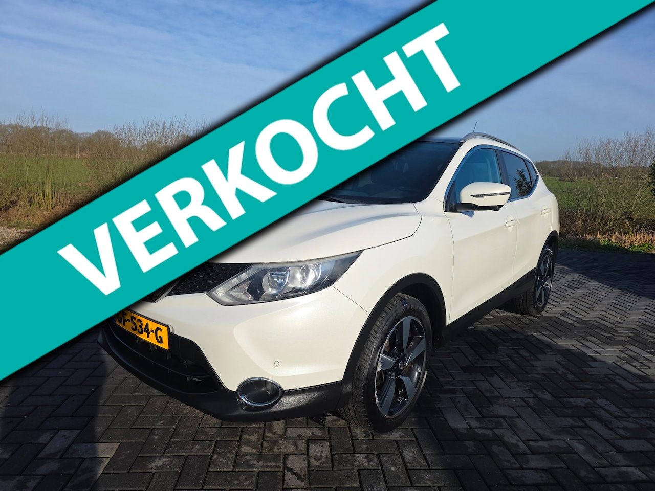 Nissan Qashqai - Edition 2015 PANORAMADAK nieuwe APK - AutoWereld.nl