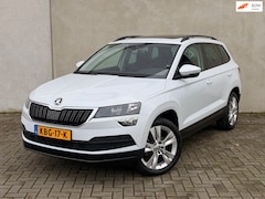 Skoda Karoq - 1.5 TSI ACT DSG Pano Camera CarPlay 18'' Stoelverwarming Elektrische achterklep