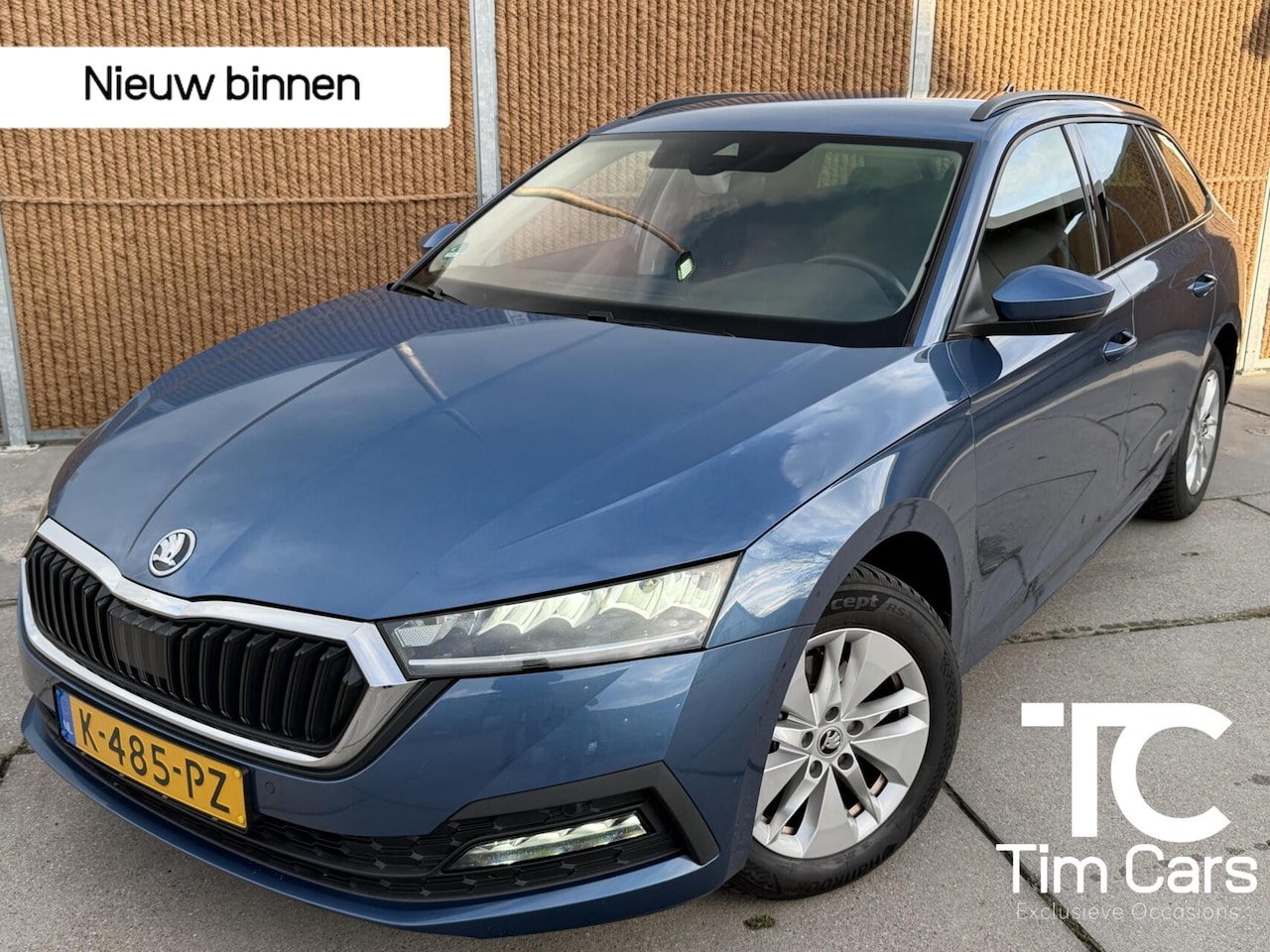 Skoda Octavia Combi - 1.0 e-TSI Business Automaat | Trekhaak uitklapbaar | Elektrisch bedienbare achterklep | Ge - AutoWereld.nl