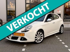 Alfa Romeo Giulietta - 1.4 T Distinctive|Automaat|Leer|Stoelverwarming