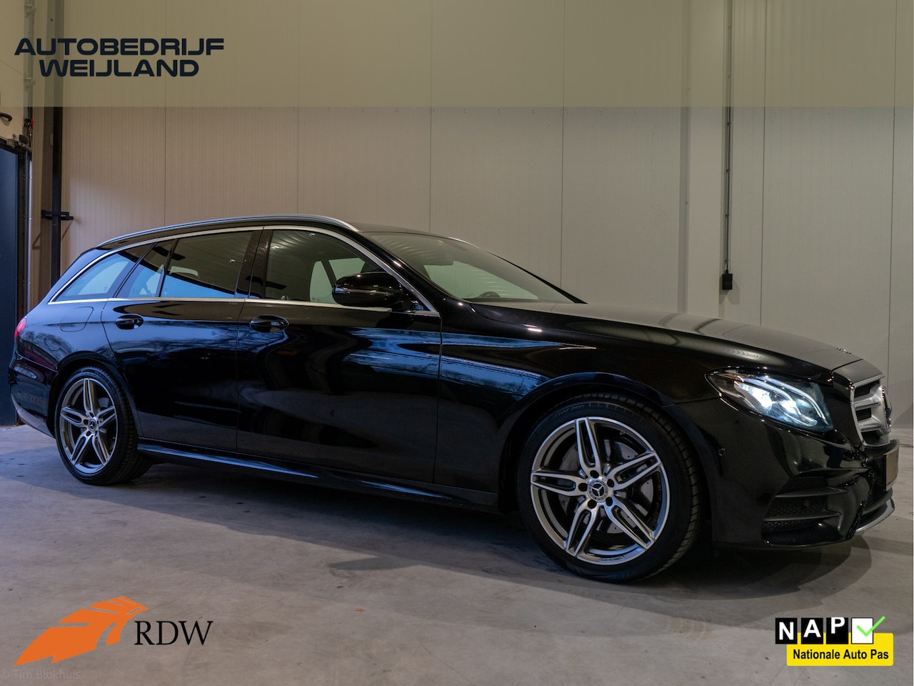 Mercedes-Benz E-klasse Estate - 200 Premium AMG-line in NIEUWSTAAT I Trekhaak I Pano I Carplay I 19" I Leer I Carplay I Le - AutoWereld.nl