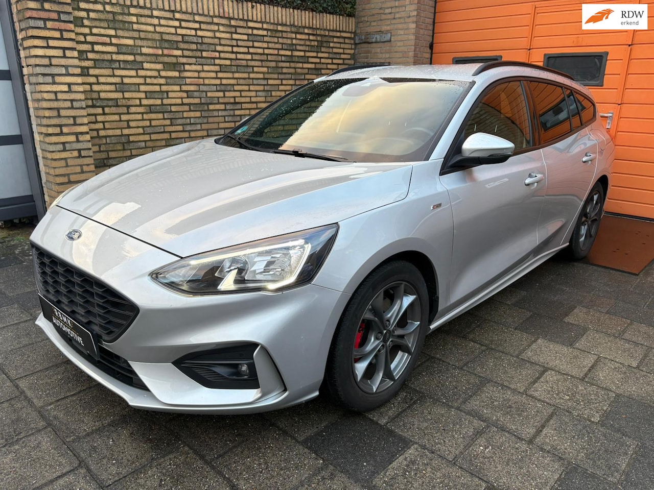 Ford Focus - 1.5 EcoBoost ST Line X Business 1.5 EcoBoost ST Line X Business - AutoWereld.nl