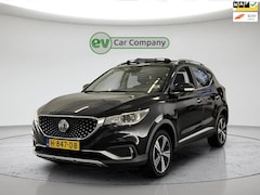 MG ZS - EV Luxury 45 kWh | SOH ..% | Panoramadak | Leder | Camera | CarPlay | Incl. BTW | Cruise C
