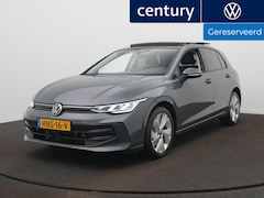 Volkswagen Golf - 1.5 eHybrid Life Edition l Panoramadak l Camera l Clima |