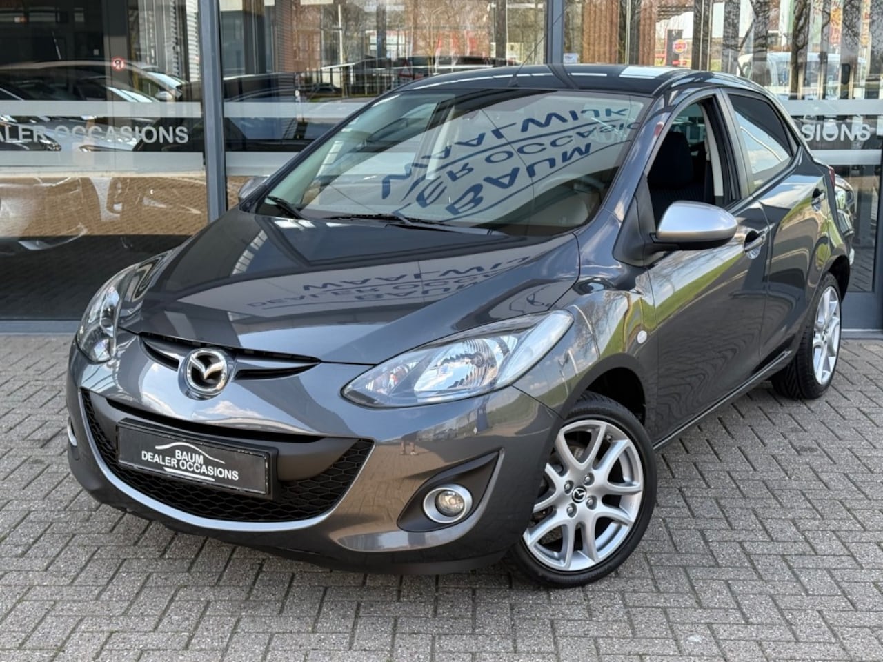 Mazda 2 - 1.3 KURO EDITION AIRCO NAVI STOELVERW. - AutoWereld.nl