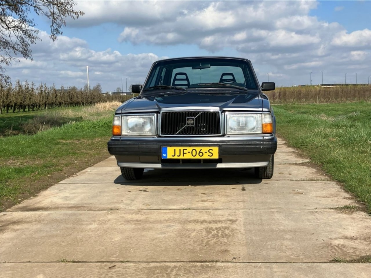Volvo 240 - AutoWereld.nl