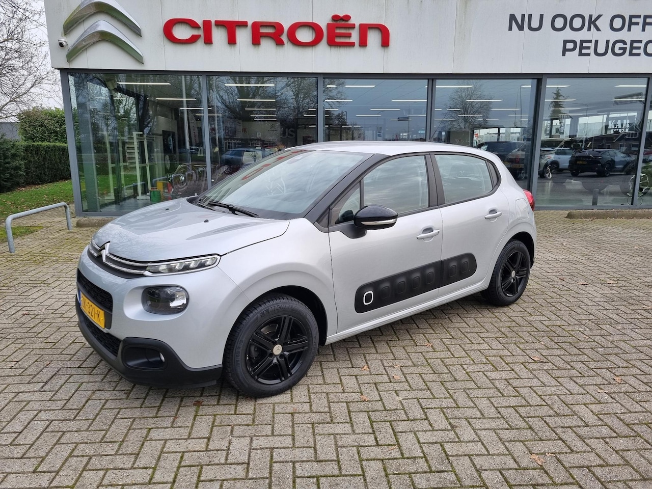 Citroën C3 - 1.2 PureTech Feel 105g 1.2 PureTech Feel 105g - AutoWereld.nl