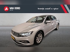 Volkswagen Passat - 1.5 TSI / Geen Import / 100 % Onderhoud / 1e Eig