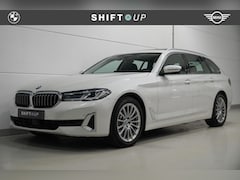 BMW 5-serie Touring - 530i Panoramadak | Laser | Head Up | Elektr. Trekhaak