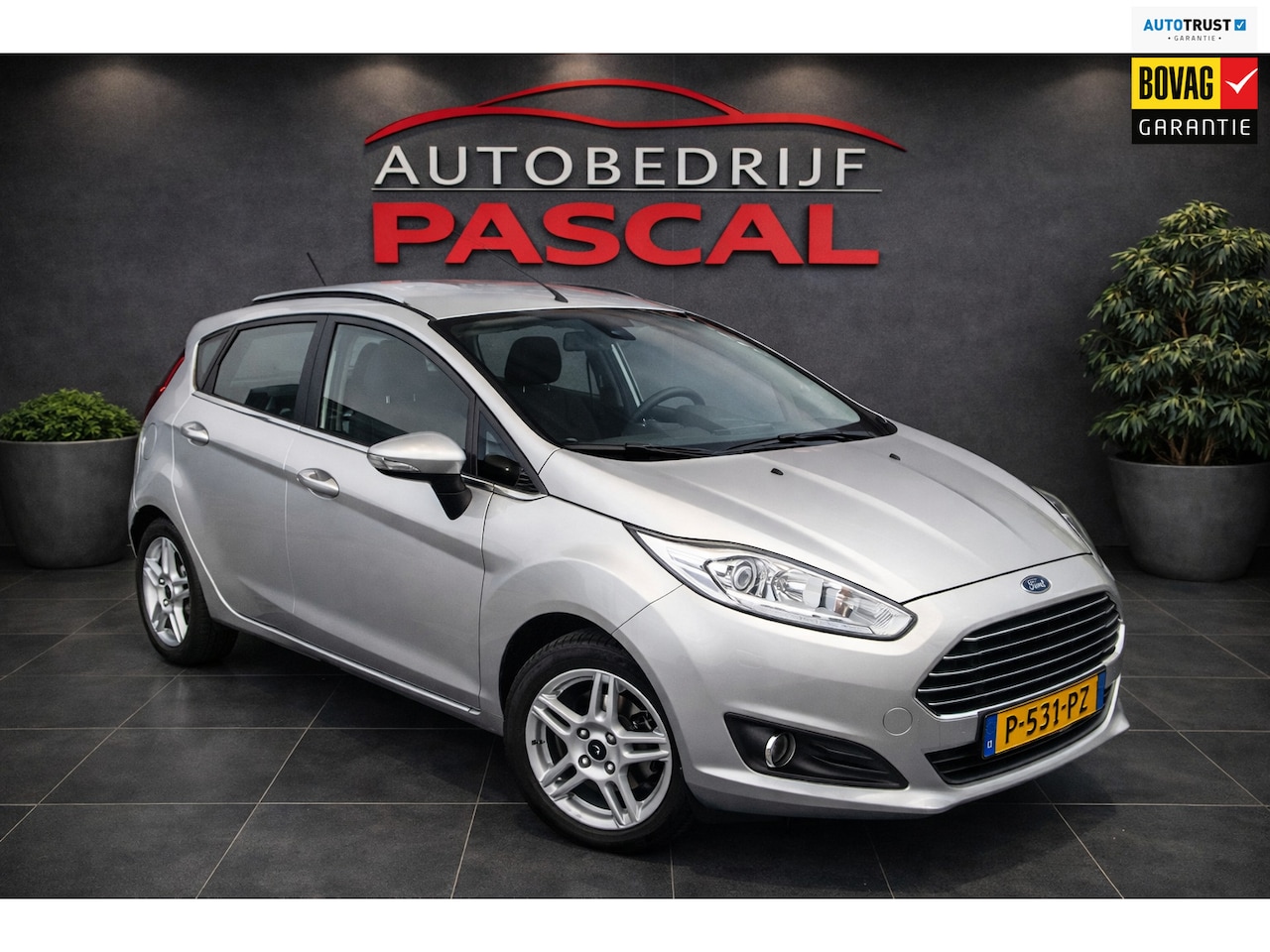 Ford Fiesta - 1.0 Automaat. Parkeersensoren-Airco. - AutoWereld.nl