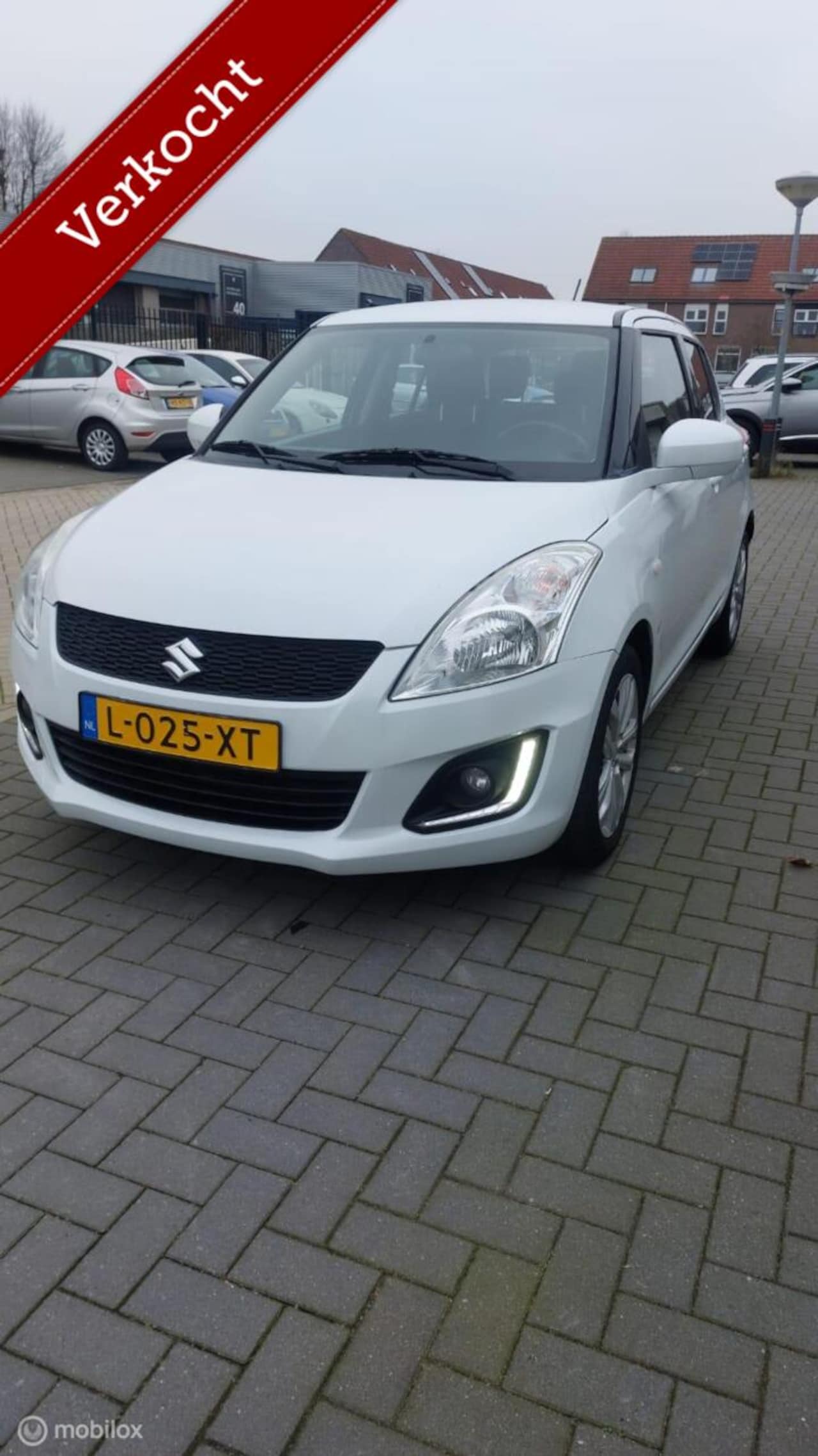 Suzuki Swift - 1.2 Style EASSS 1.2 Style EASSS - AutoWereld.nl