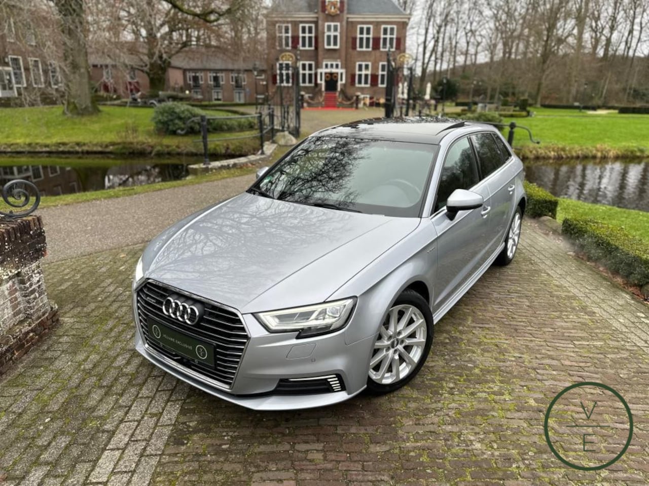 Audi A3 Sportback - 1.4 e-tron | Pano | LED | Adaptive | Plug-in Hybrid | - AutoWereld.nl