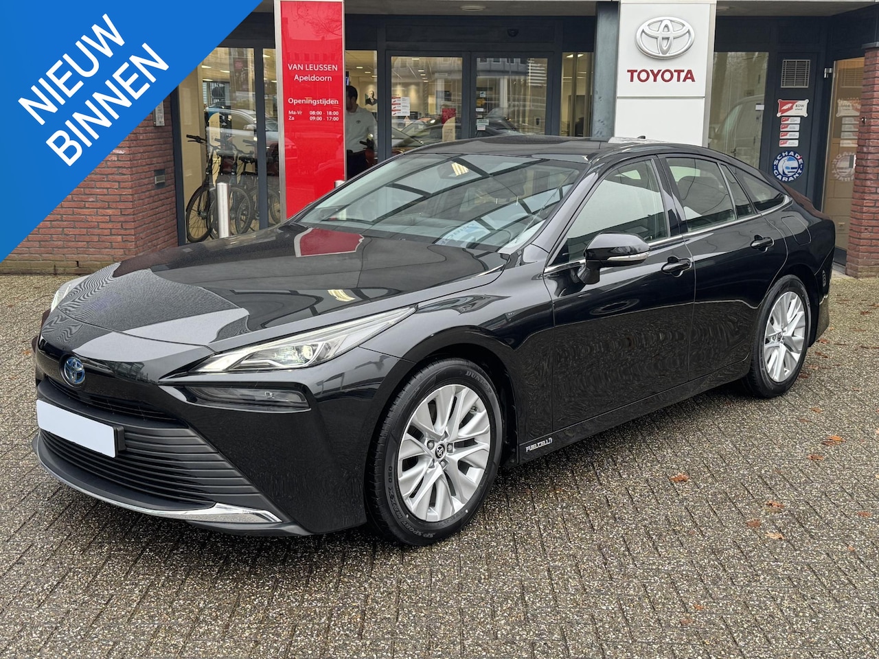 Toyota Mirai - DYNAMIC FUEL CELL KEYLESS JBL-AUDIO STOELVERWARMING APPLE/ANDROID CLIMA CAMERA AD-CRUISE R - AutoWereld.nl