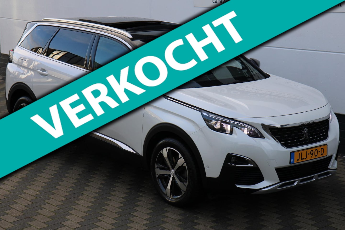 Peugeot 5008 - 1.6 GT-Line 181PK 7 Persoons Navi Pano Carplay - AutoWereld.nl