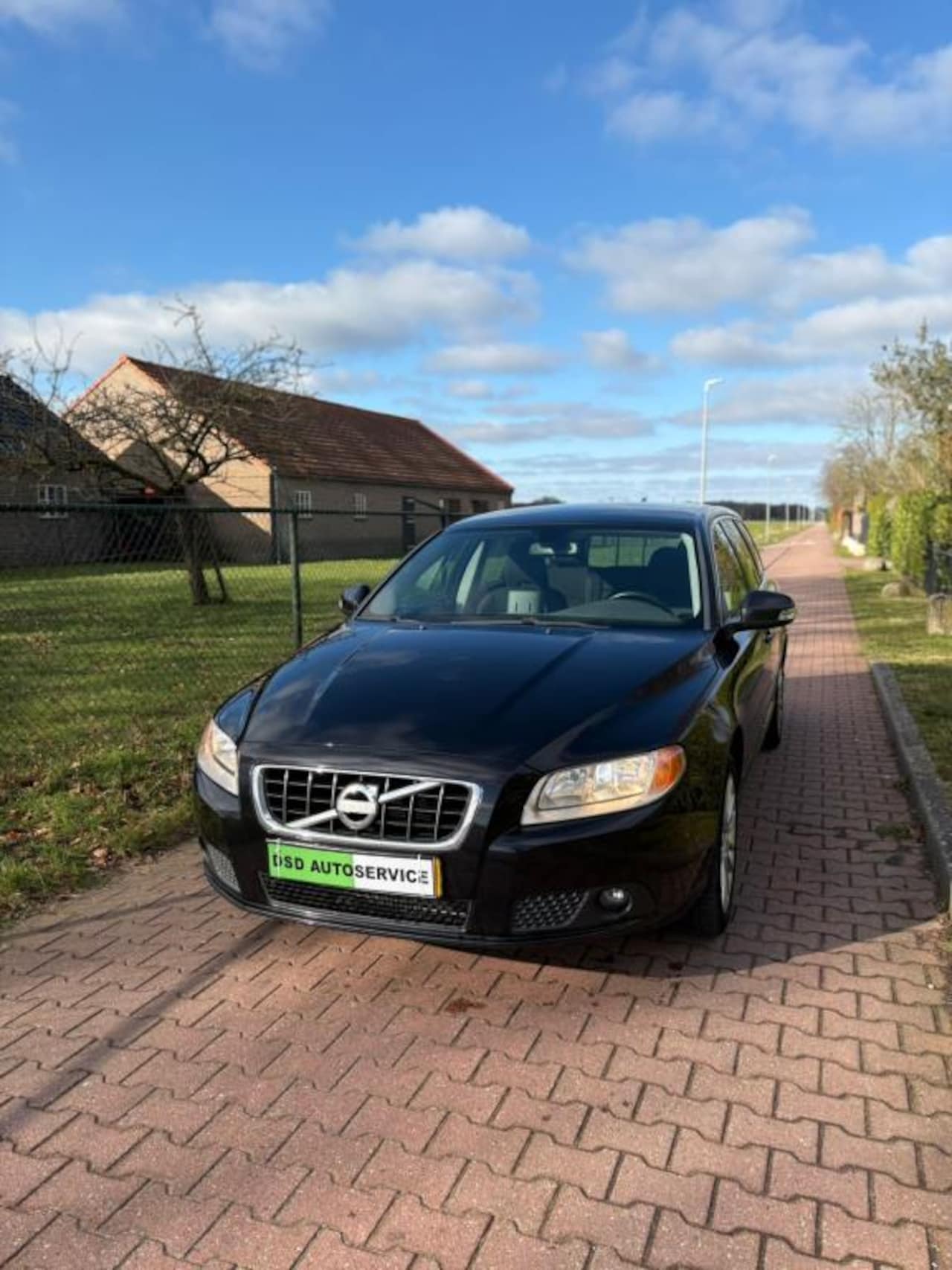 Volvo V70 - 2.0 D3 Kinetic 2.0 D3 Kinetic - AutoWereld.nl