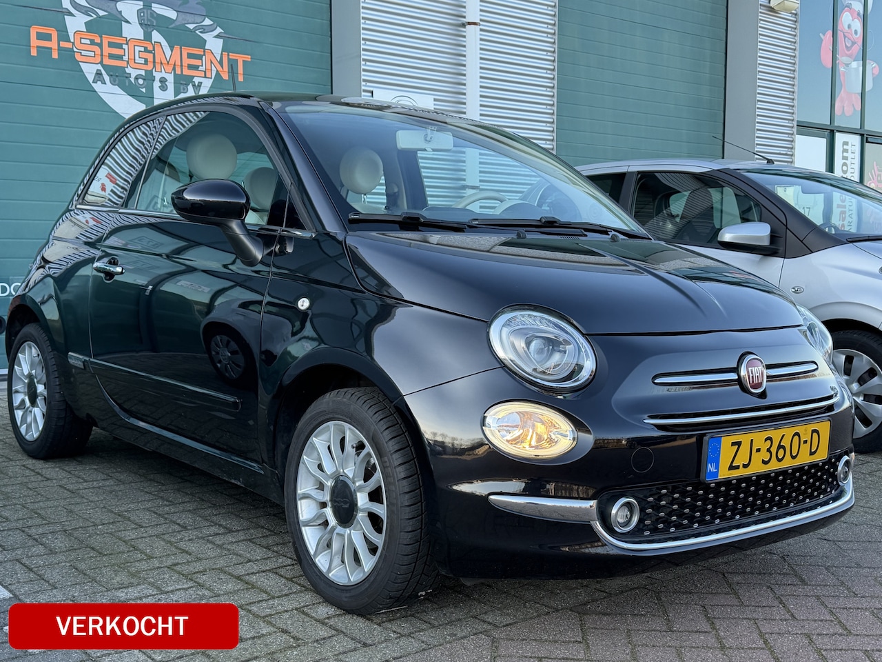 Fiat 500 - 1.2 Lounge / Pano-dak / Clima / Lmv / Cruise - AutoWereld.nl