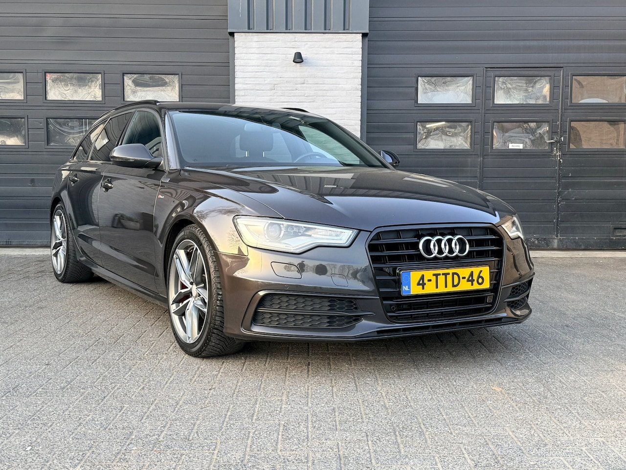 Audi A6 Avant - 2.0 TFSI Sport Edition 2.0 TFSI Sport Edition, S-Line Trekhaak Pdc, Nette auto! - AutoWereld.nl