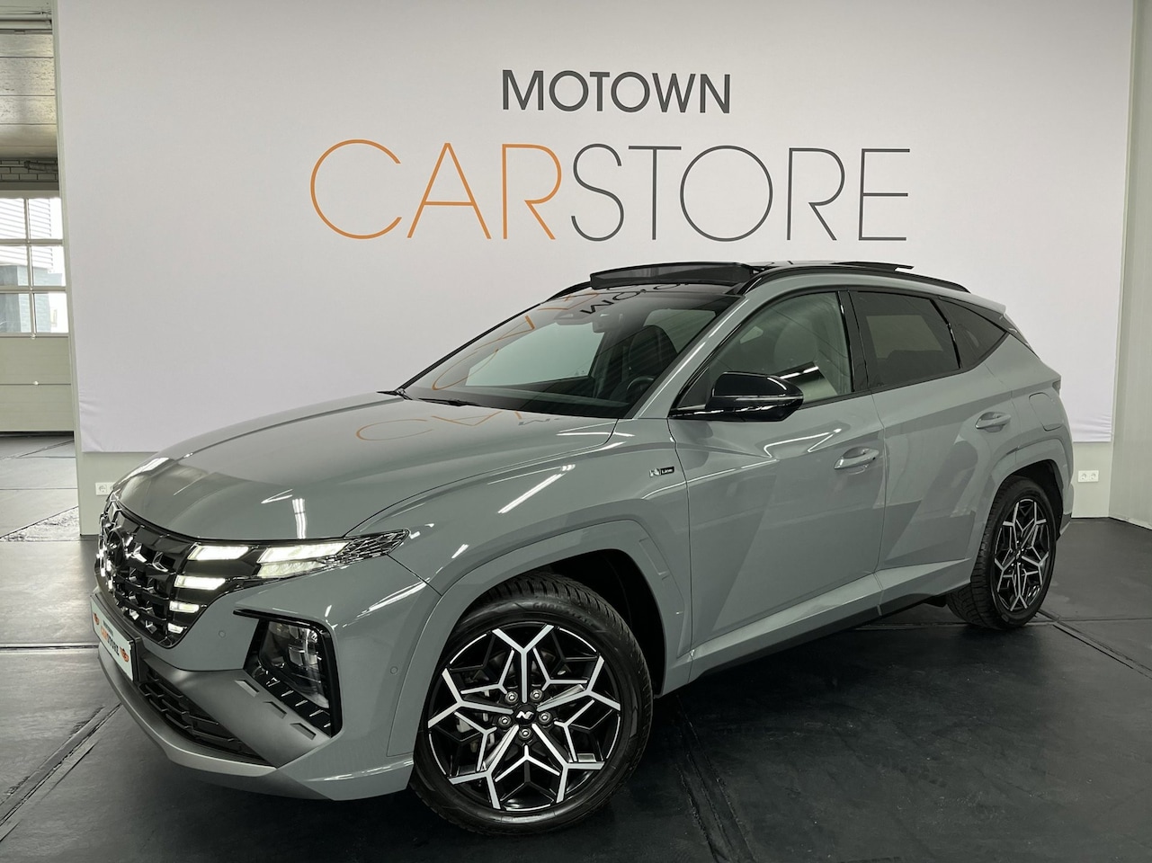 Hyundai Tucson - 1.6 T-GDI N Line Pano 4WD 265Pk Plug-in - AutoWereld.nl