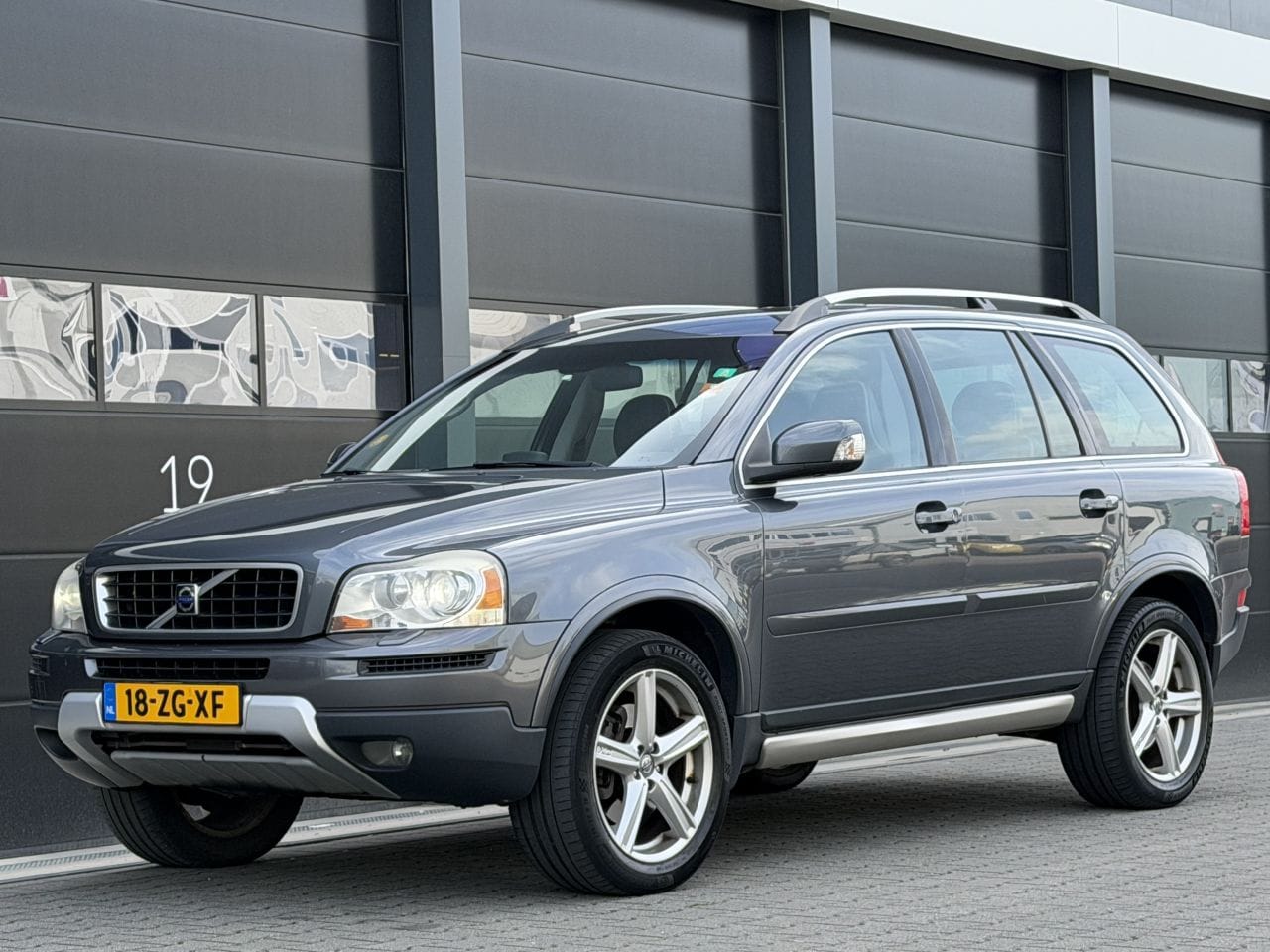 Volvo XC90 - Xc-90 2.4 D5 Camera Leer Navi 7-PERS - AutoWereld.nl