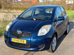 Toyota Yaris - 1.3 VVTi Terra 5-Drs Airco Electric pakket Audio/CD Colorpakket ABS EBD Parkeersensoren De