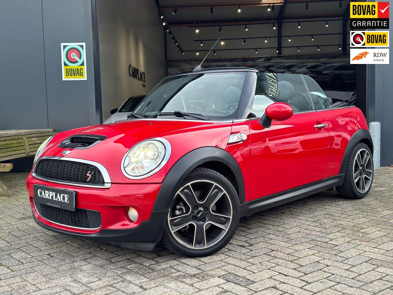 MINI Cabrio - Mini 1.6 Cooper Cabriolet-Automaat-Exclusive - AutoWereld.nl