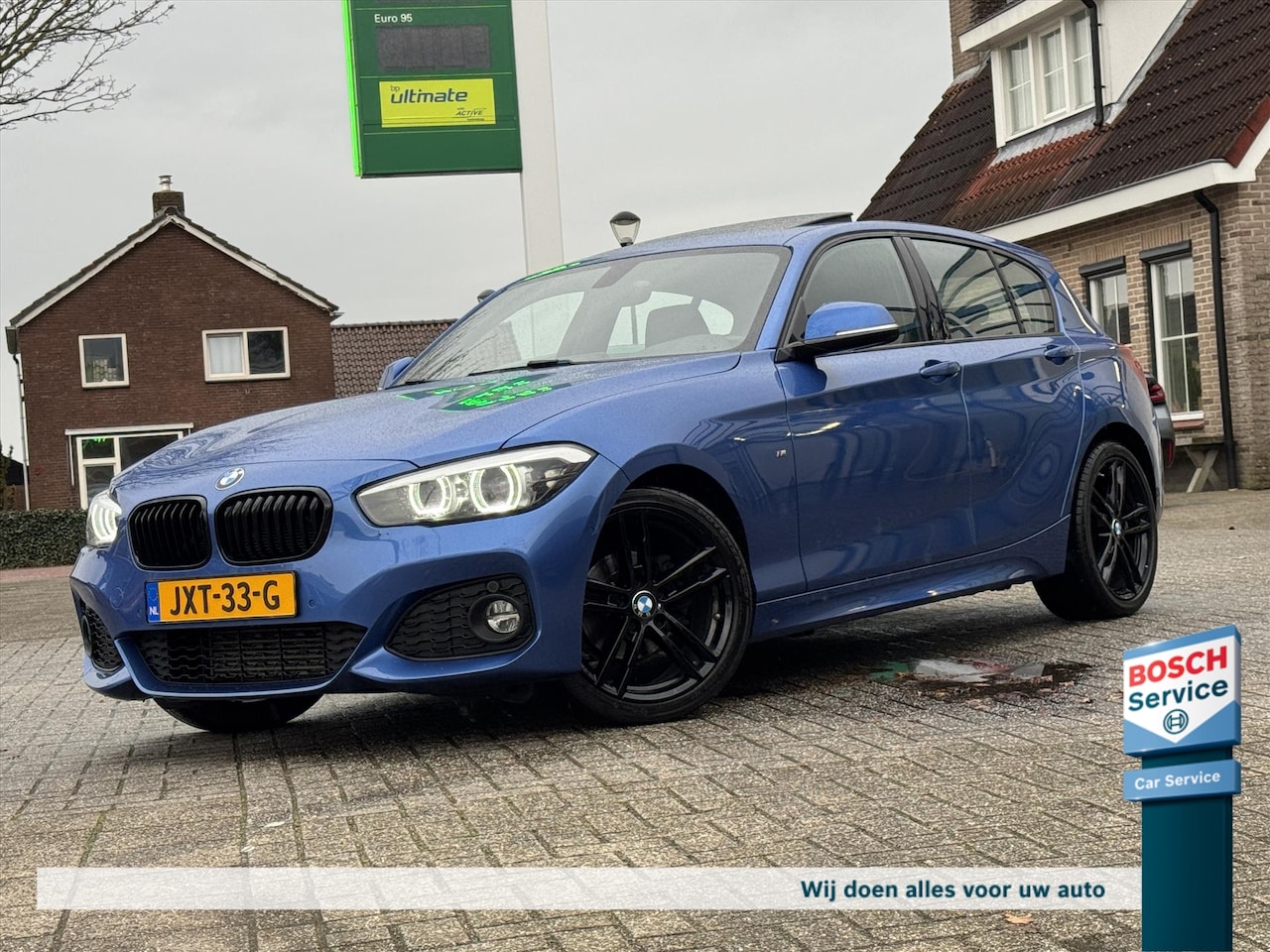 BMW 1-serie - 118i M-Sport / Schuif-Kantel dak / Alcantara Seats / Led / Stoelverwarming / Navi / Dcc / - AutoWereld.nl