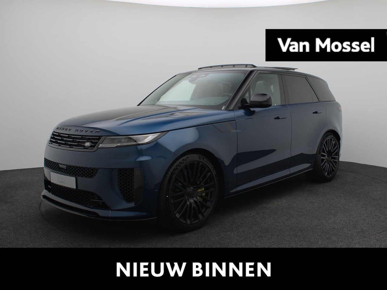 Land Rover Range Rover Sport - 4.4 P635 SV Carbon | SV kleur Petrolix Gloss | Carbon Ceramic Remsysteem | Exposed Carbon - AutoWereld.nl