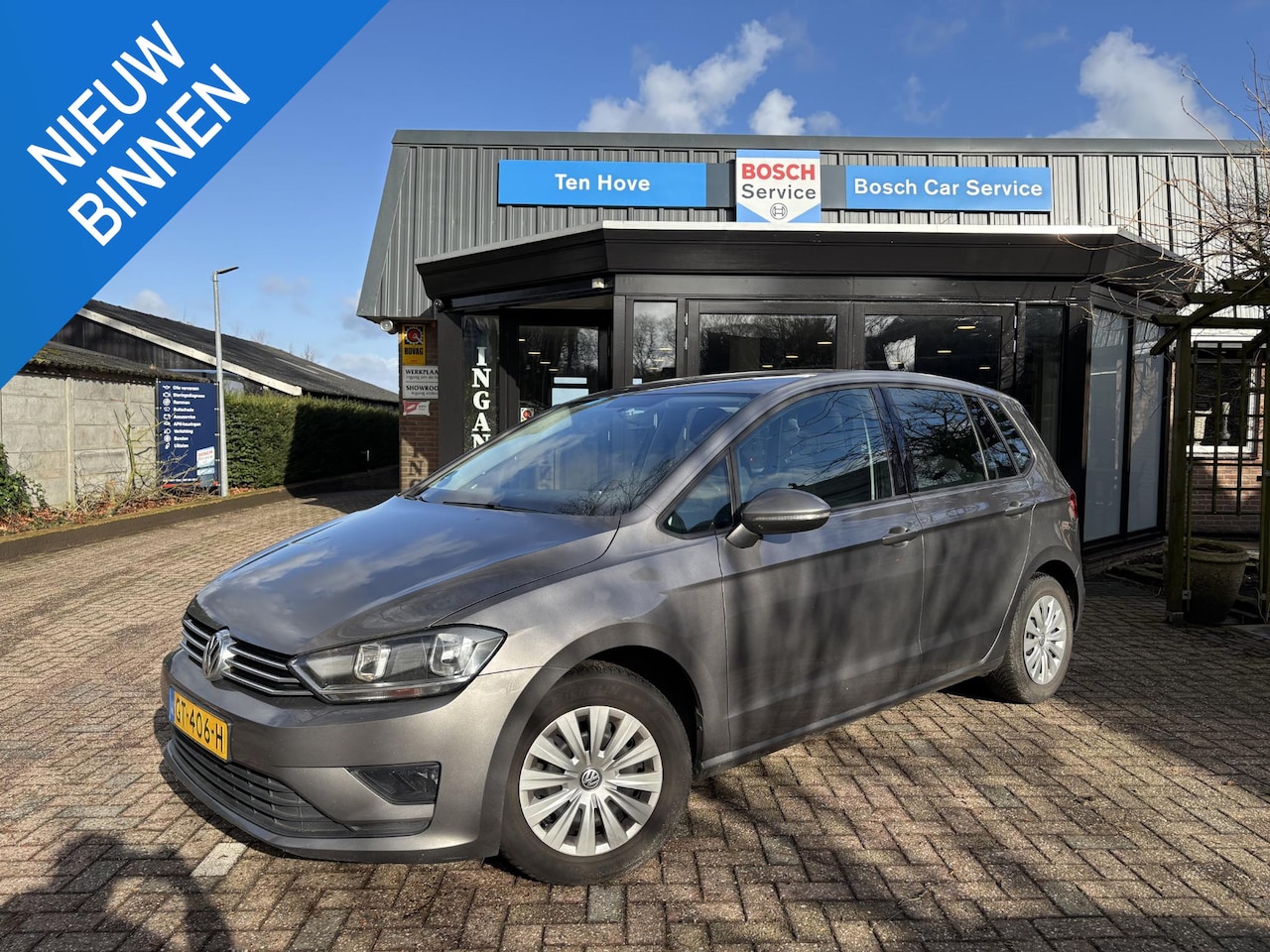 Volkswagen Golf Sportsvan - 1.6 TDI Trendline|trekhaak|airco|cruise control - AutoWereld.nl