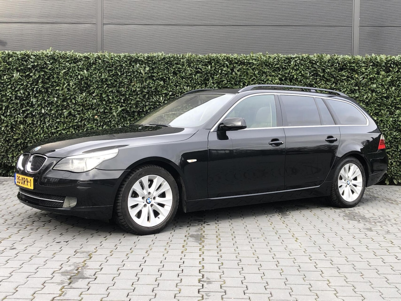 BMW 5-serie Touring - 530i 530i, PANORAMADAK, CRUISE CONTROL, AIRCO, STOELVERWARMING, NAVIGATIE, LEDER, CAMERA, HUD, - AutoWereld.nl