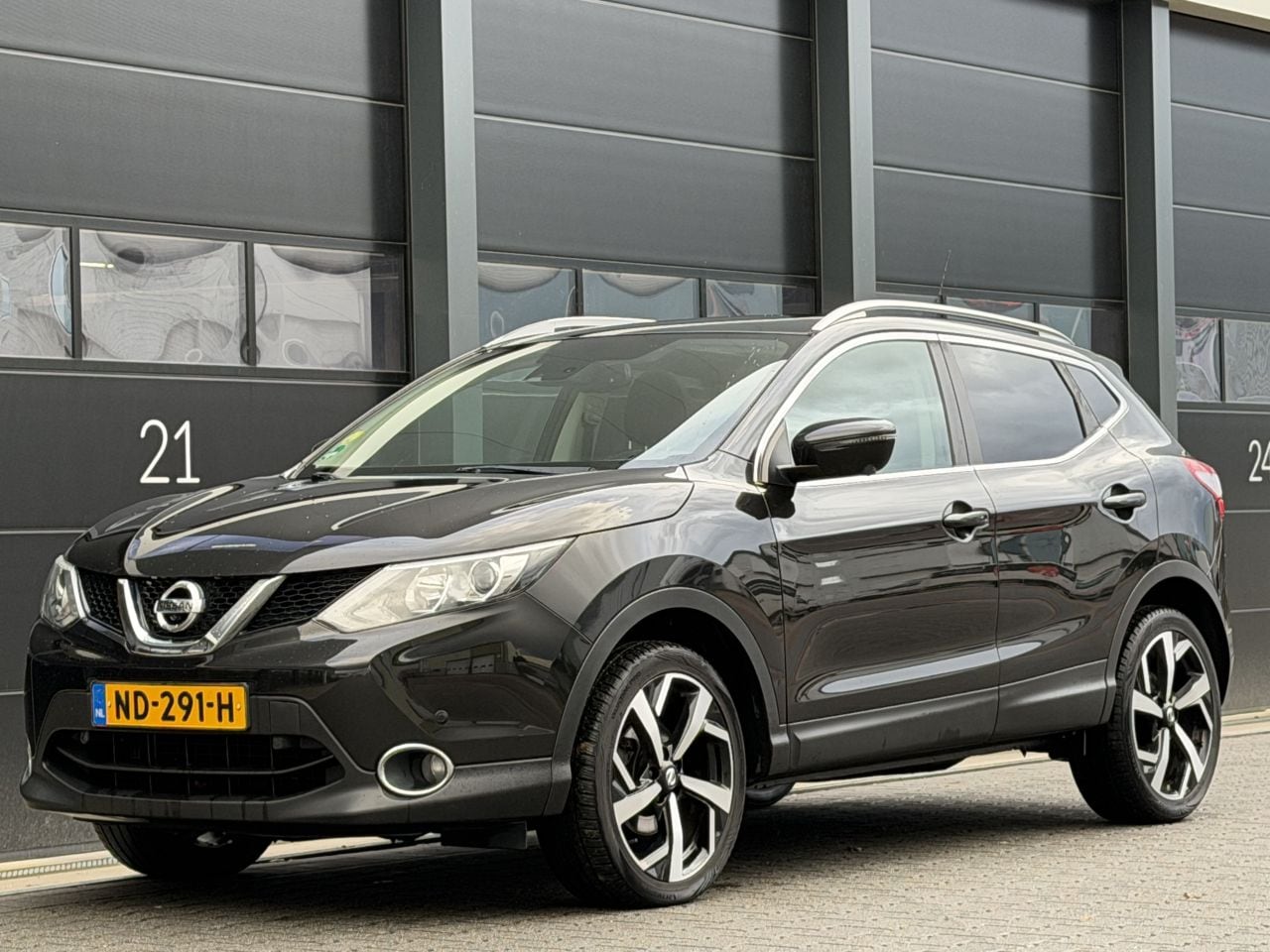 Nissan Qashqai - 1.5 dCi Camera Panorama EURO-6 - AutoWereld.nl